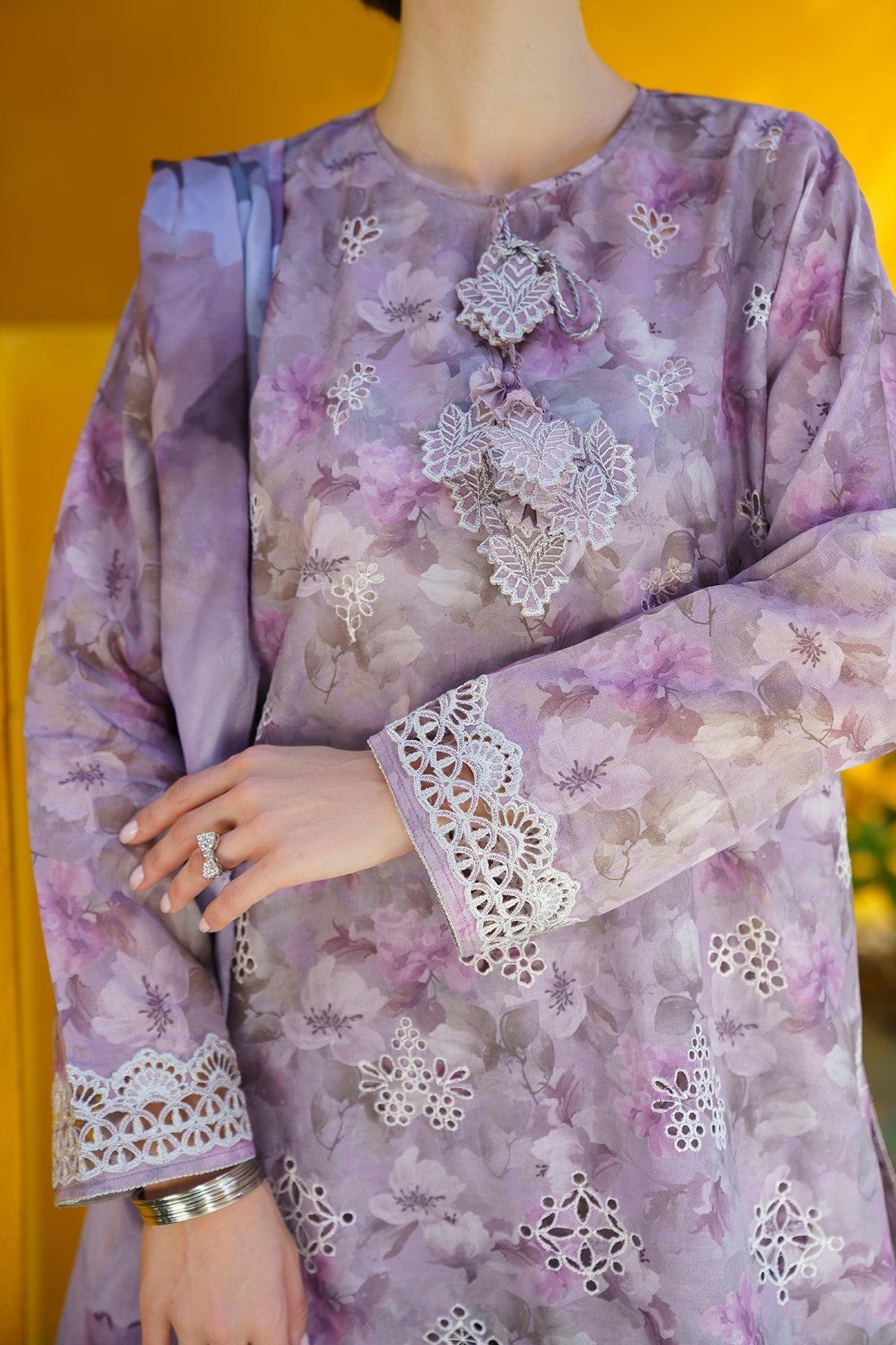 Baroque - 3 PC DIGITAL PRINTED LAWN SUIT - EM012