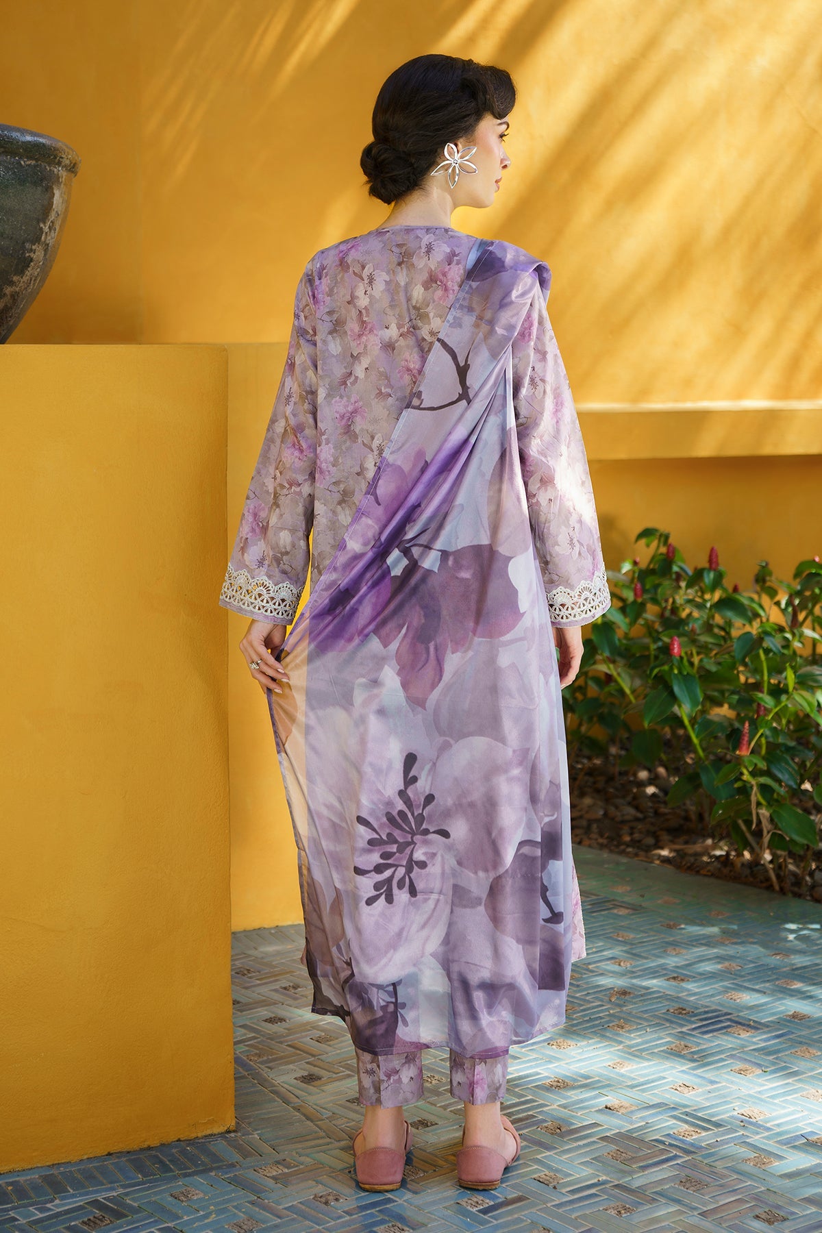 Baroque - 3 PC DIGITAL PRINTED LAWN SUIT - EM012