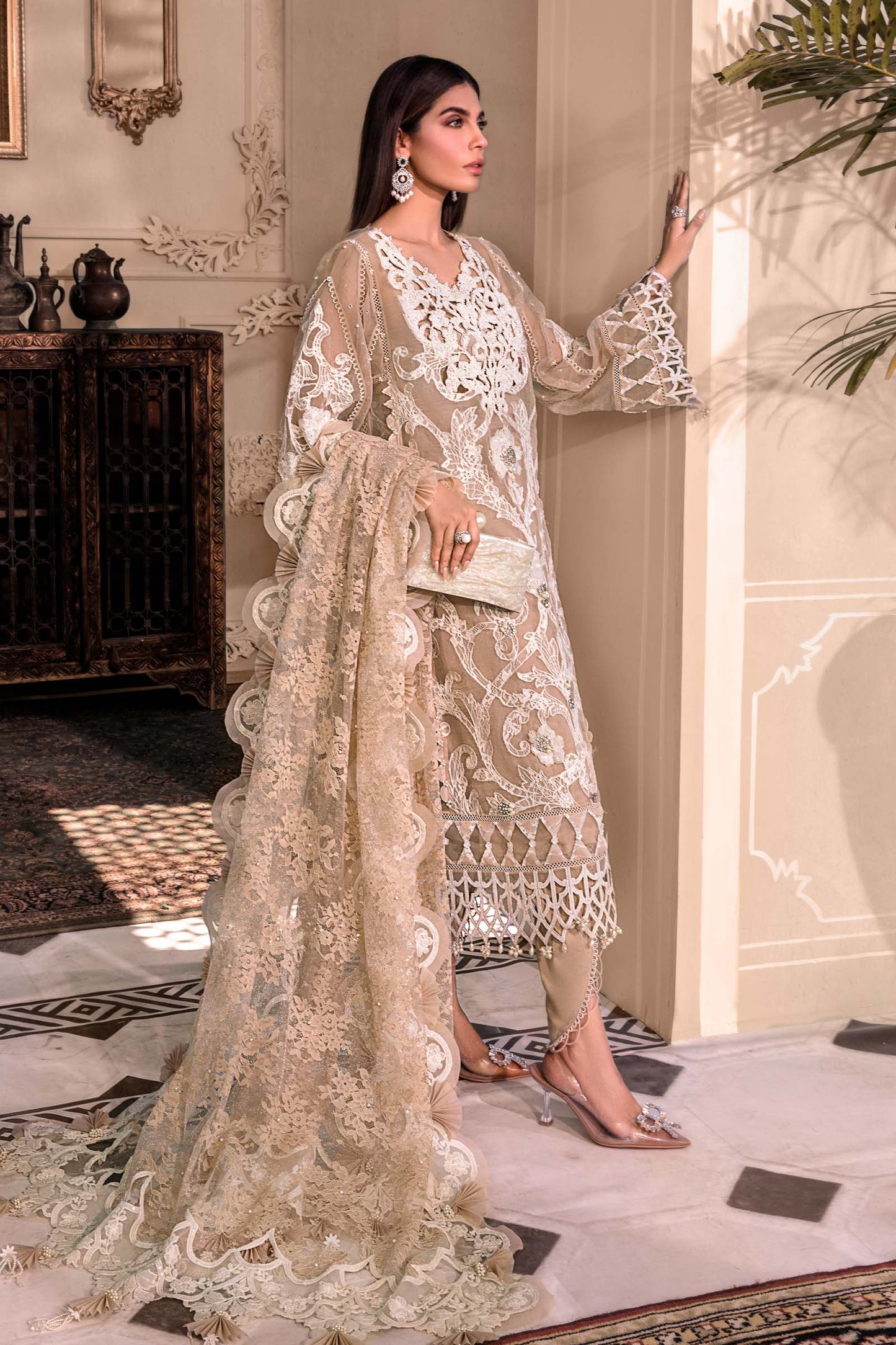 MARIA B - 3 PC DIGITAL PRINTED LAWN SUIT - EM010
