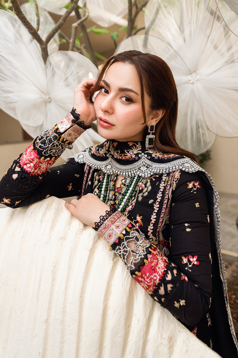 QALAMAKAR - 3 PC DIGITAL PRINTED LAWN SUIT - EM008
