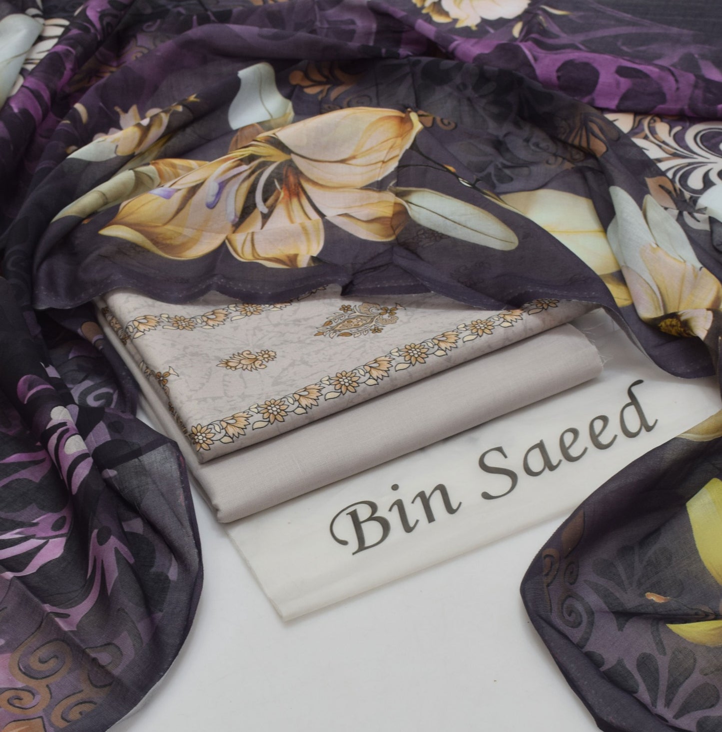 BIN SAEED - 3 PC LAWN DIGITAL PRINTED SUIT - Dp057
