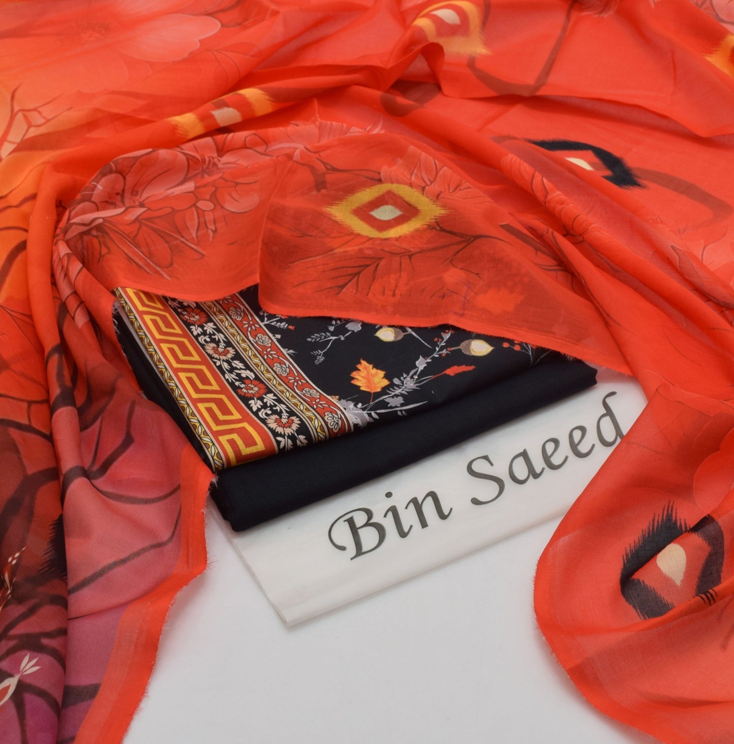 BIN SAEED - 3 PC LAWN DIGITAL PRINTED SUIT - Dp043