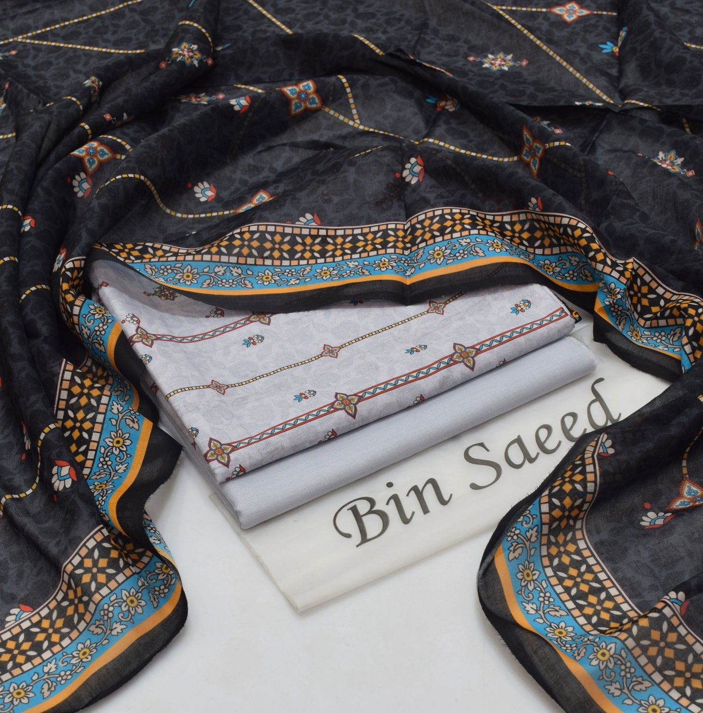 BIN SAEED - 3 PC LAWN DIGITAL PRINTED SUIT - Dp009