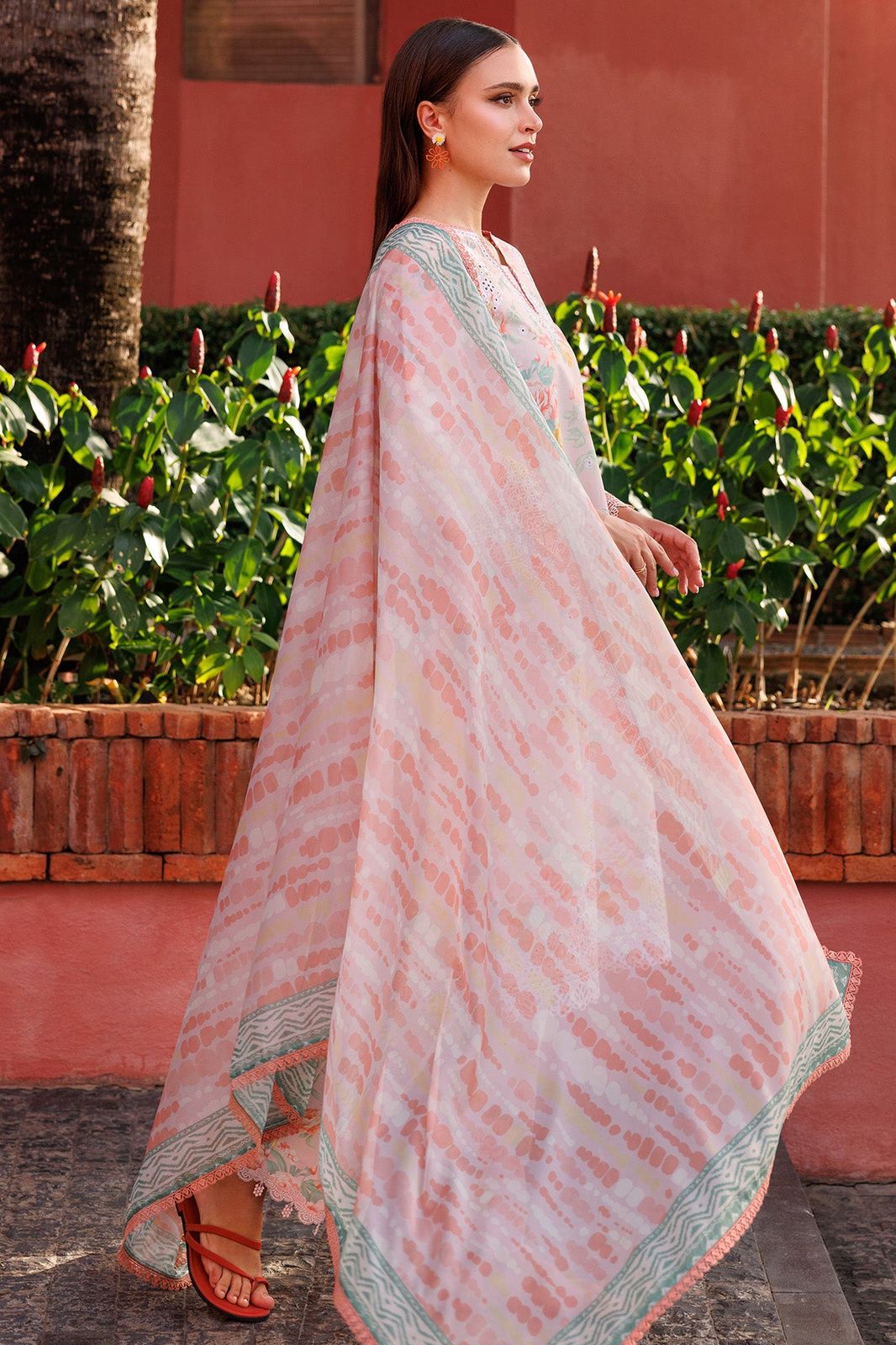 FARASHA - 3 PC DIGITAL PRINTED LAWN SUIT - EM007