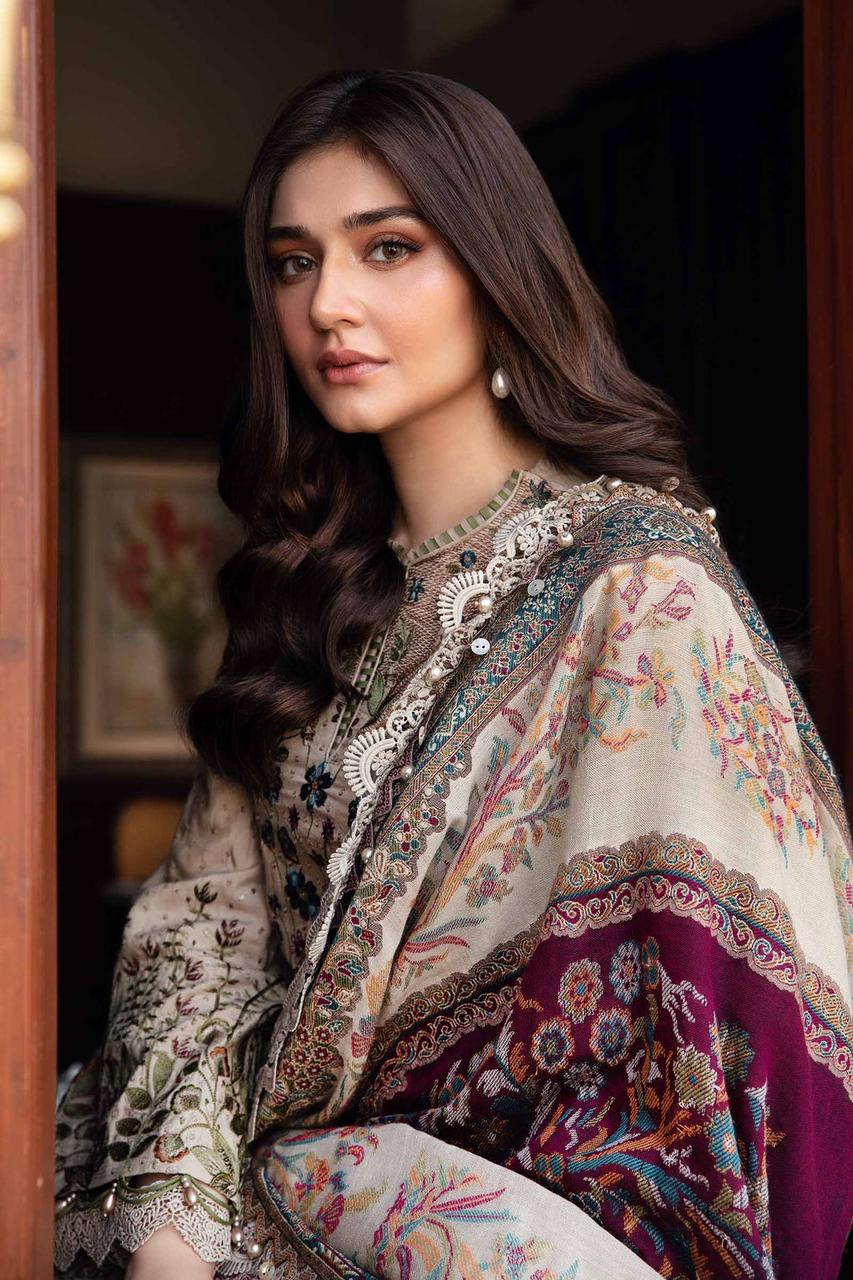 MariaB- 3 PC PRINTED LAWN SUIT - EM003