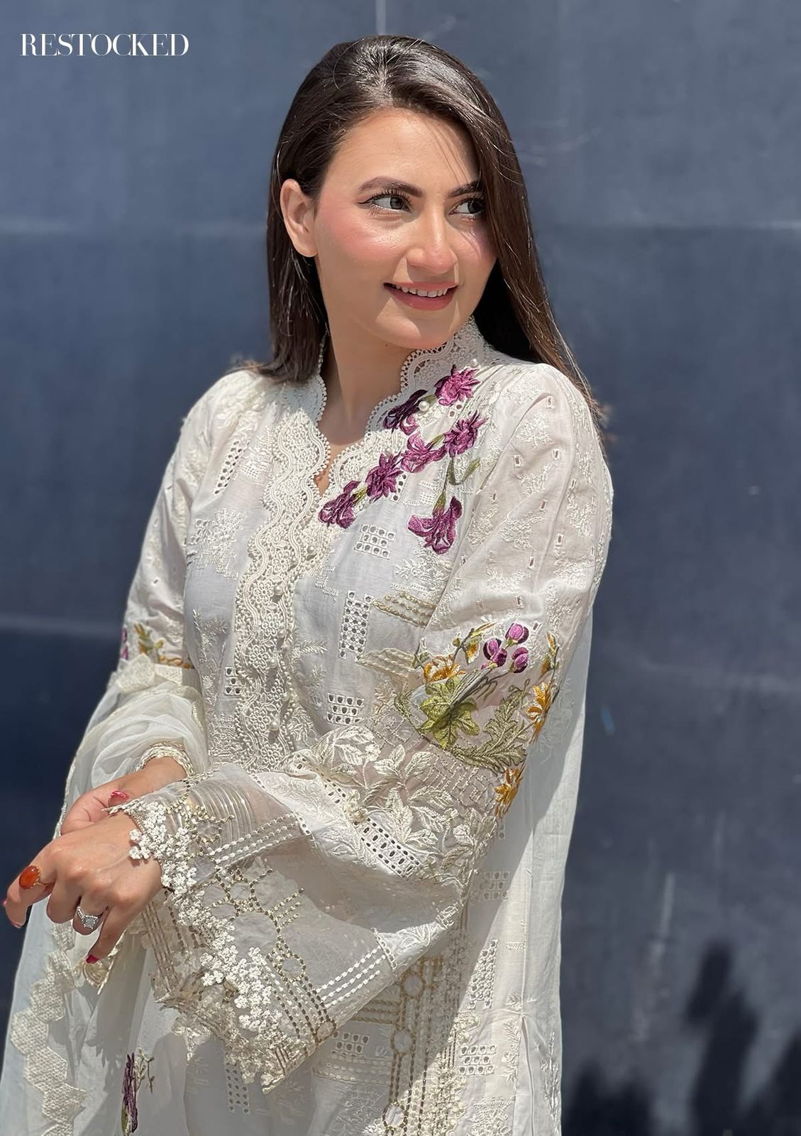 ELAF - 3 PC LAWN EMBROIDRED SUIT - EM004