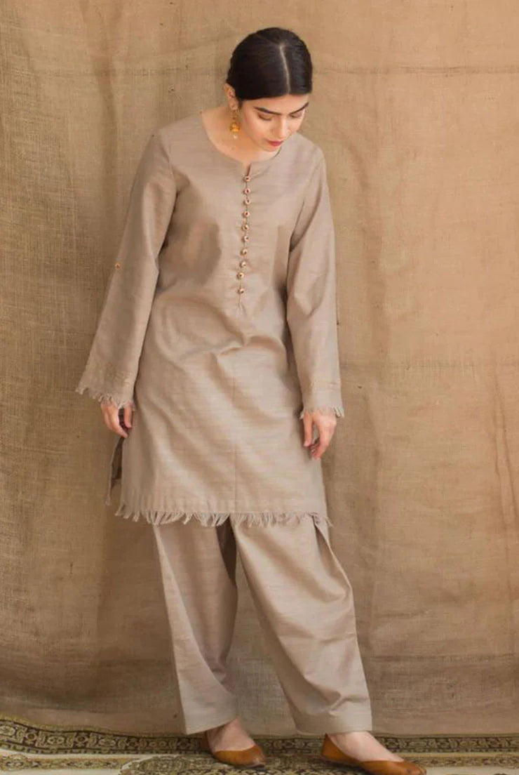 DYOT - 3 Piece Dhanak Embroidred Suit - JM1341