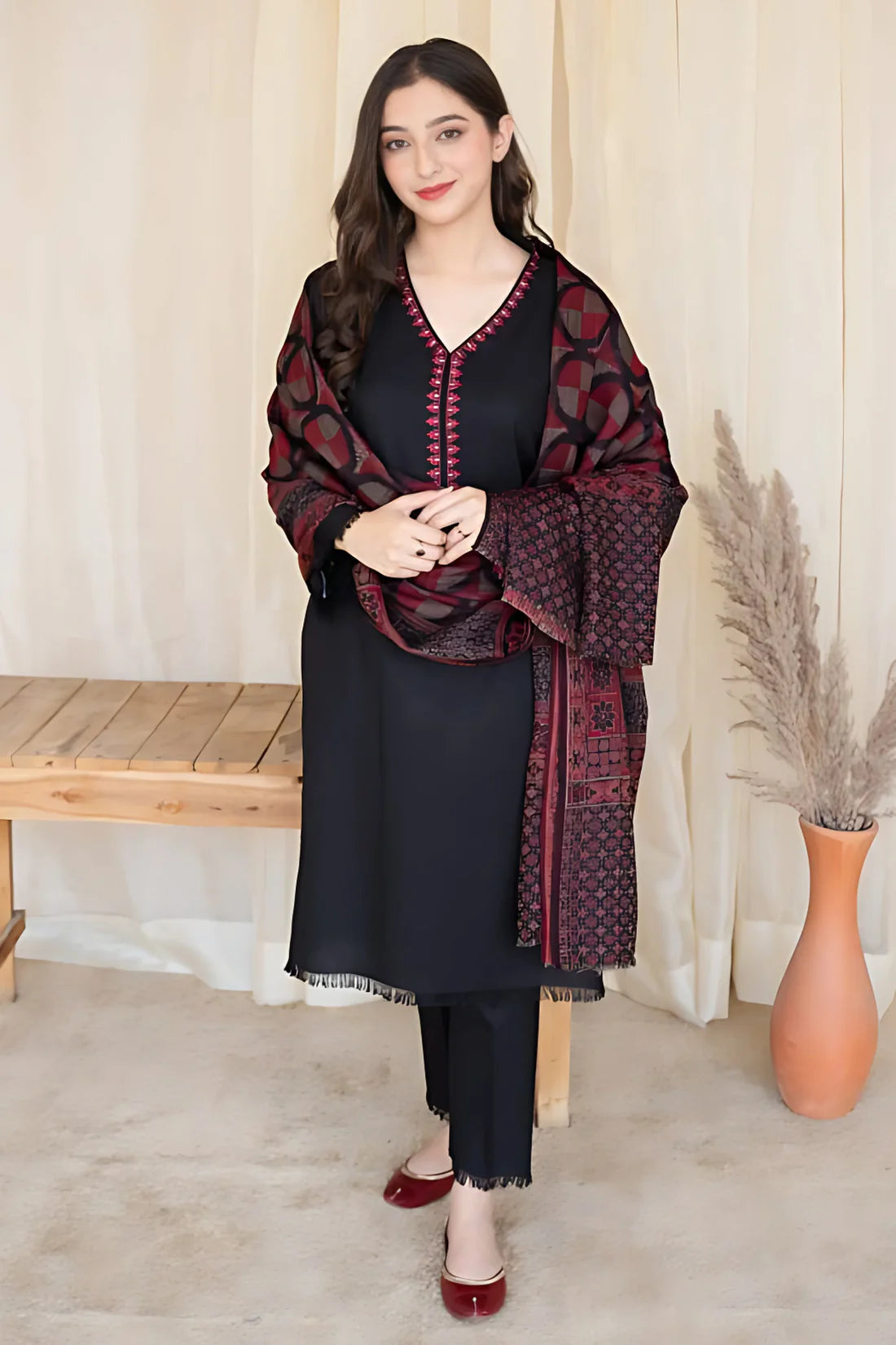 Aisling - 3 Piece Dhanak Embroidred Suit - JM1344