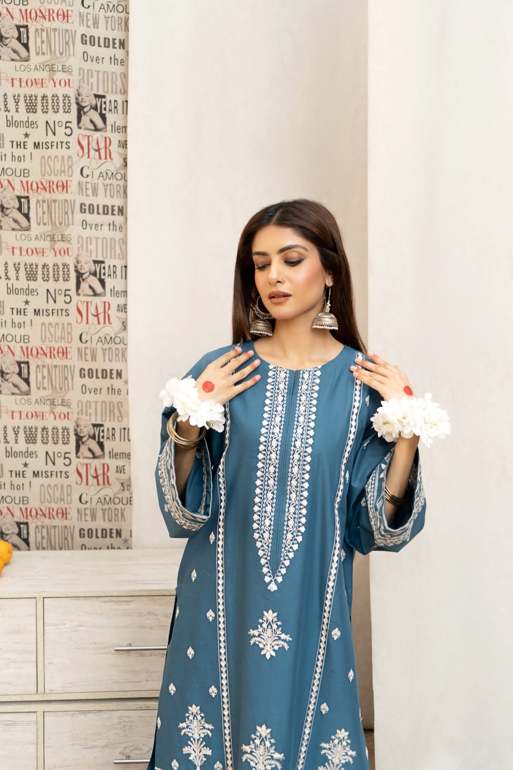 Urge - 3 Pc Dhanak Embroidred Suit - JM1450