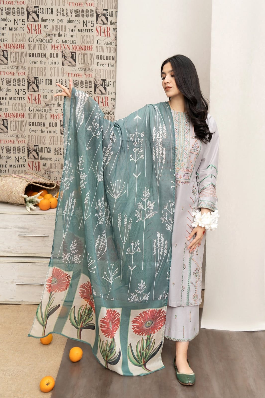 Urge - 3 Pc Dhanak Embroidred Suit - JME1660