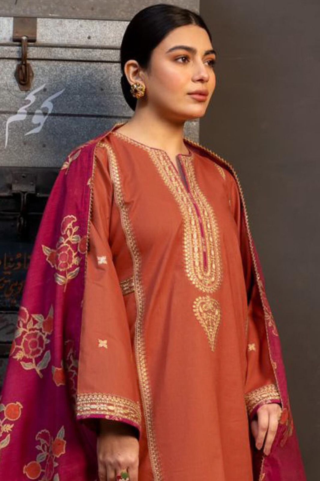 JMC - 3 Pc Dhanak Embroidred Suit - JME1651