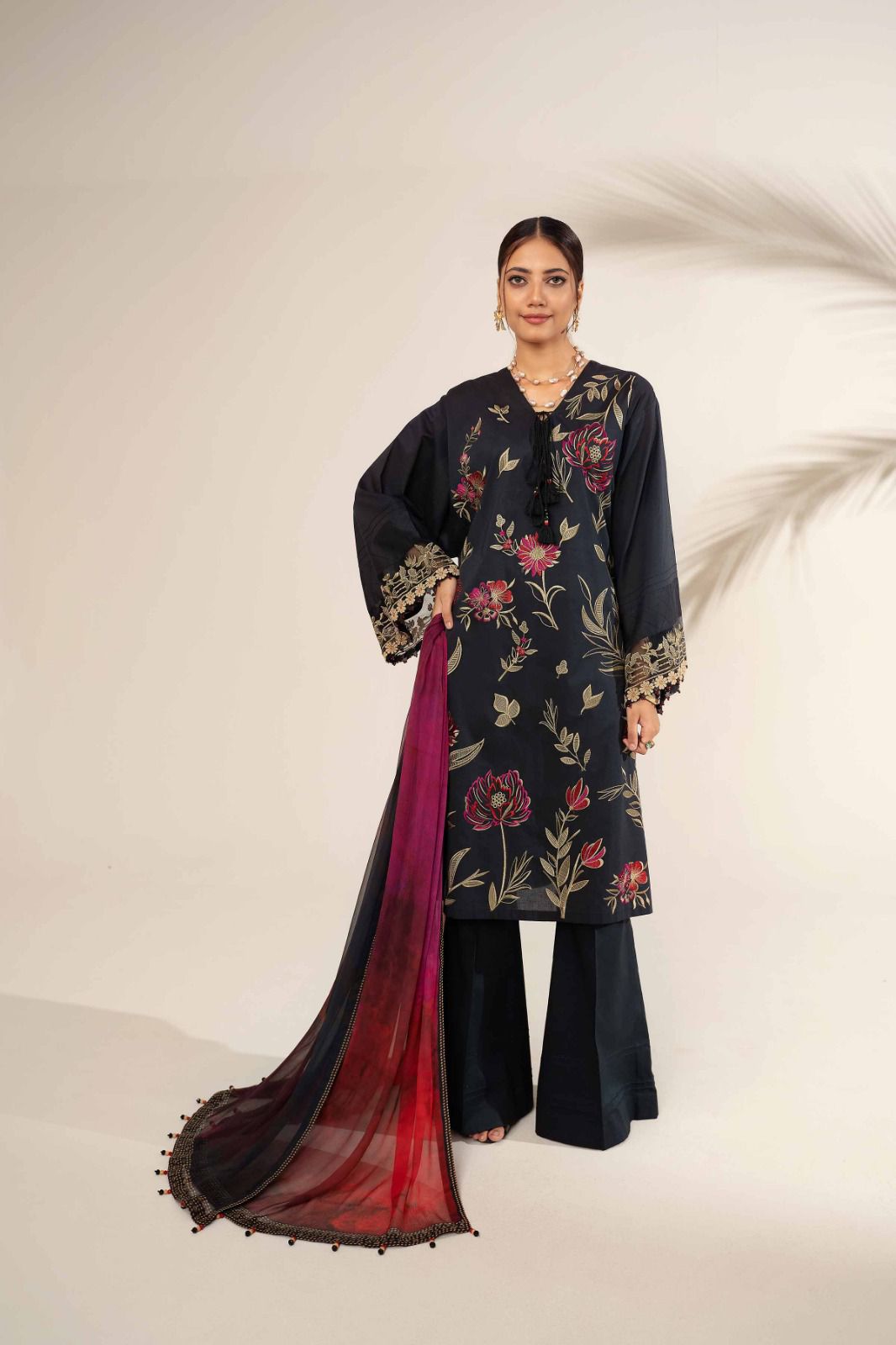 JMC - 3 Pc dhanak Embroidred Suit - JME1653