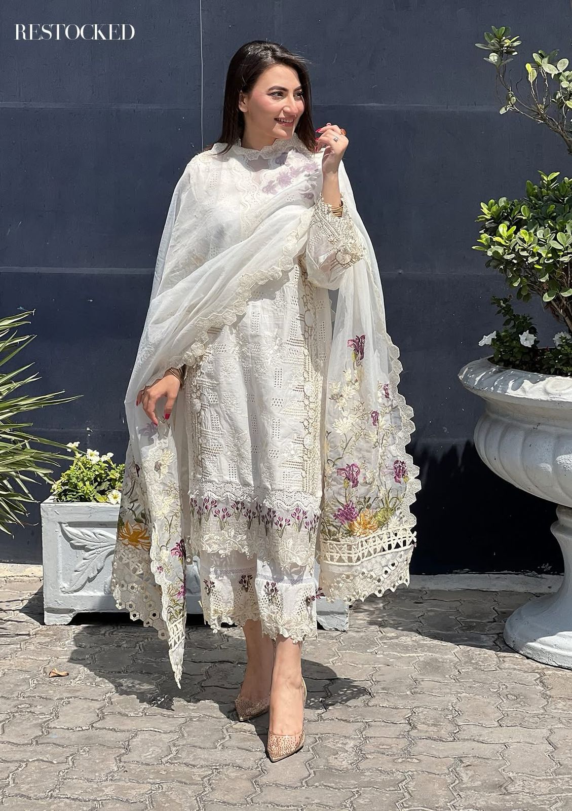 ELAF - 3 PC LAWN EMBROIDRED SUIT - EM004