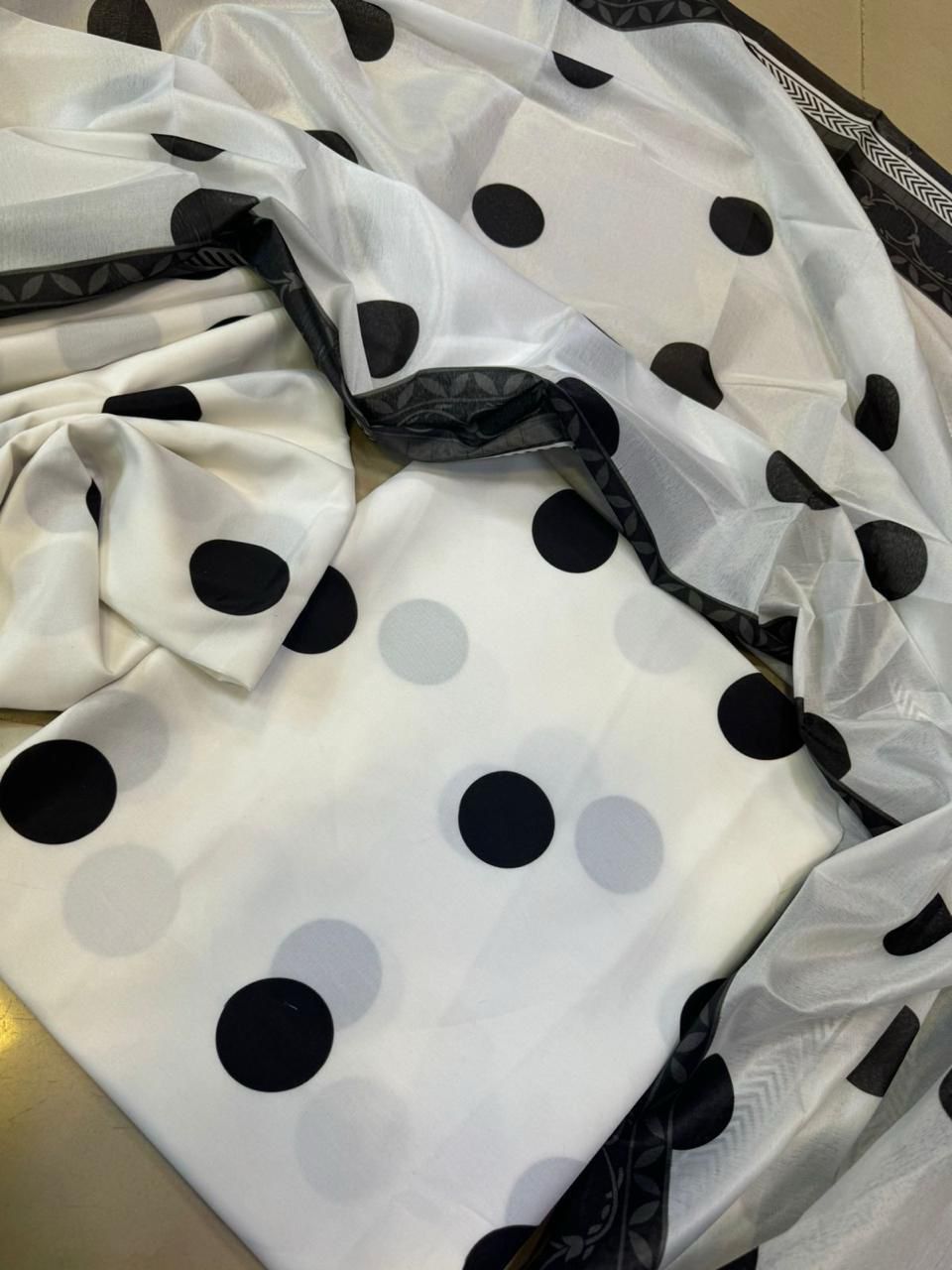 3 PC - SWISS LAWN DIGITAL PRINTED-JM03