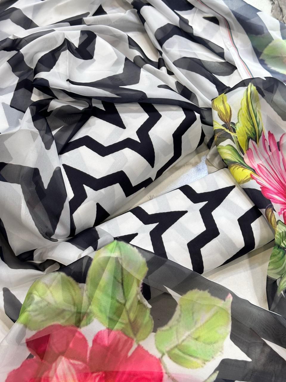 3 PC - SWISS LAWN DIGITAL PRINTED-JM08