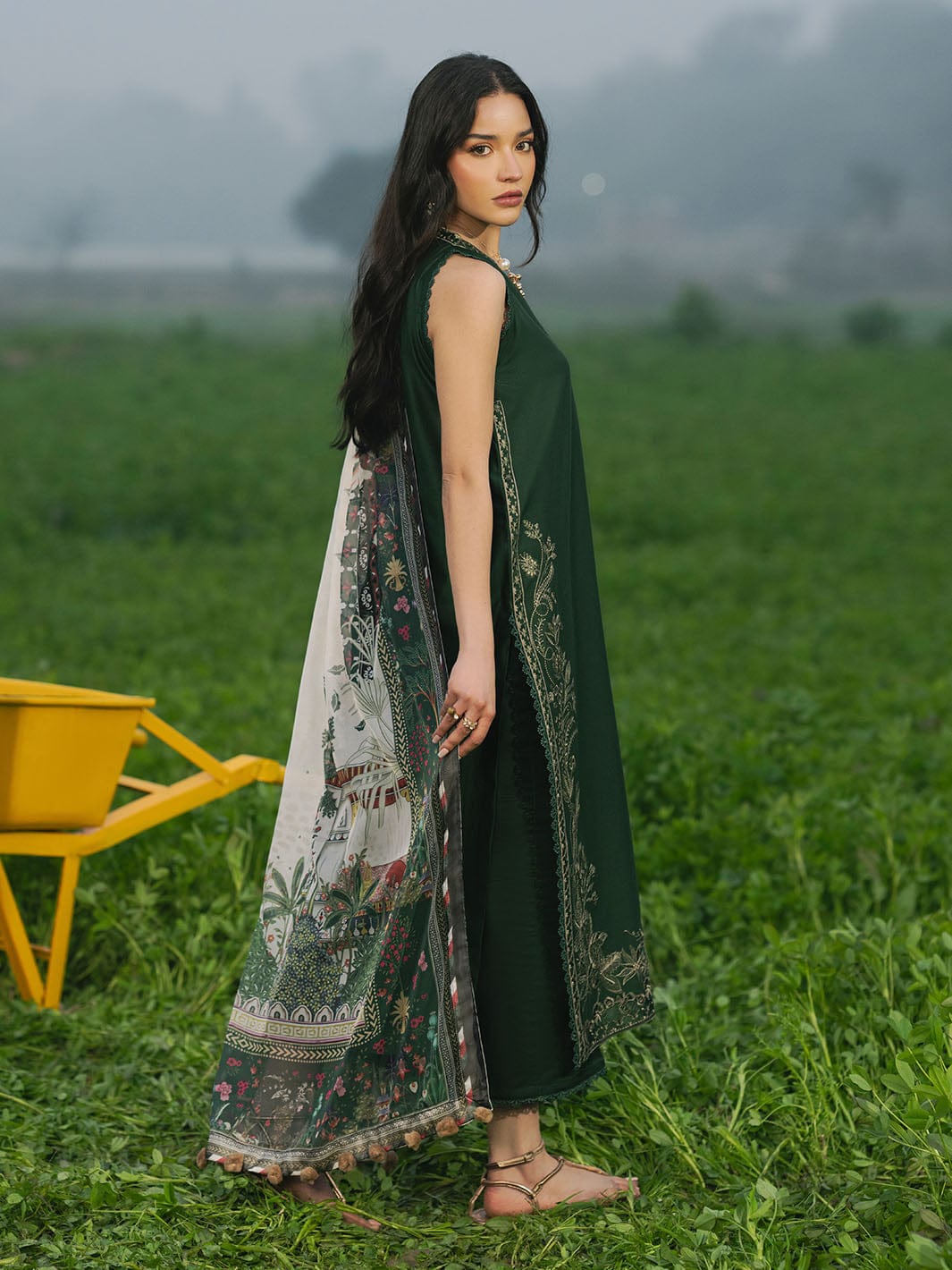 IZEL -3PC Lawn Embriodered Shirt With Chiffon Duppata-JM72