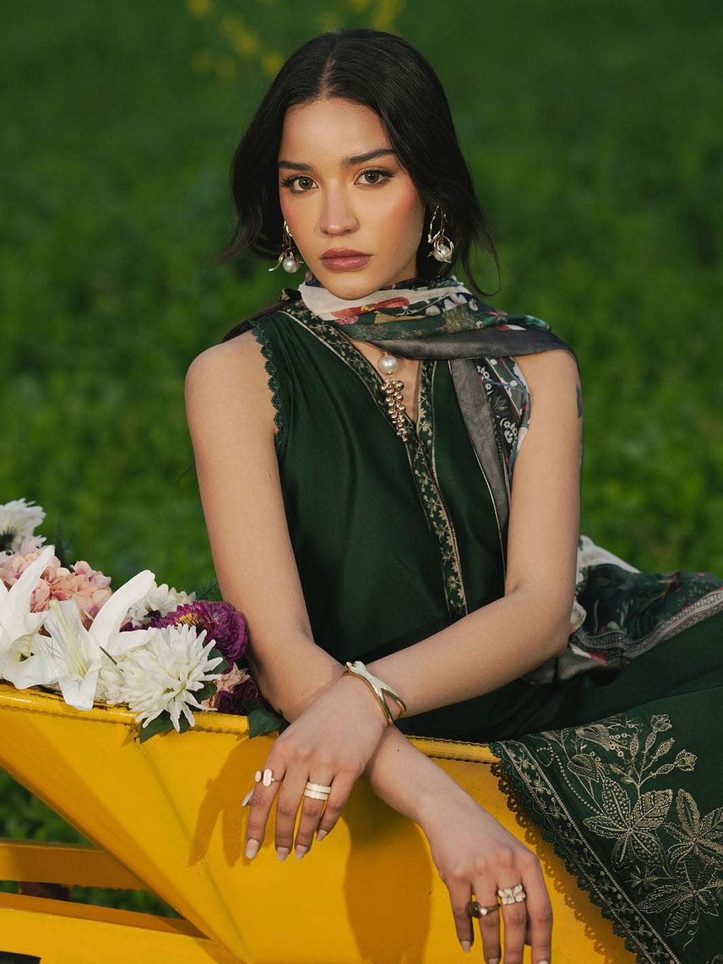 IZEL -3PC Lawn Embriodered Shirt With Chiffon Duppata-JM72